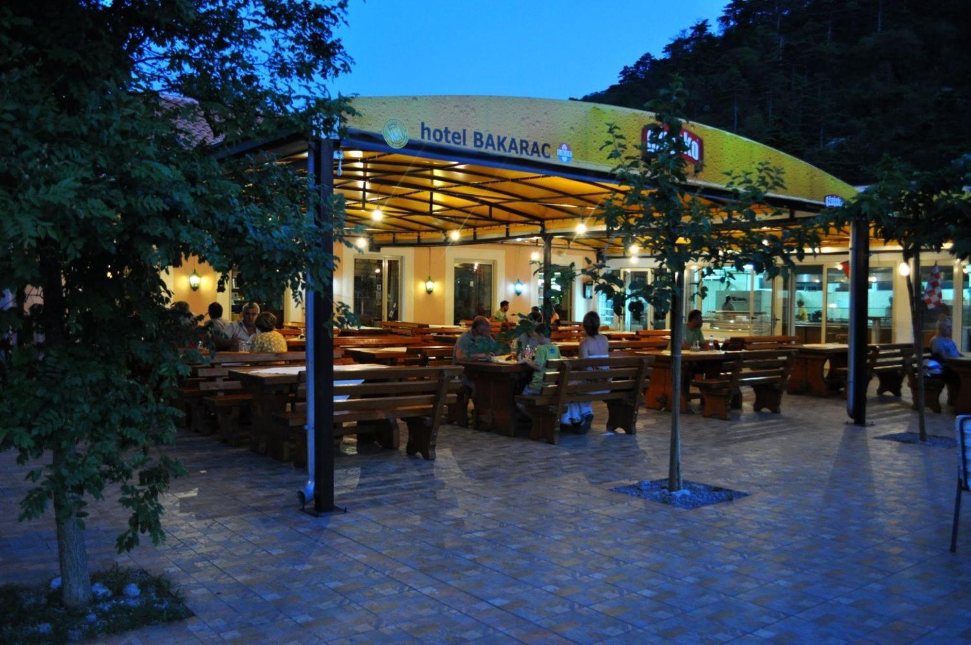 Guesthouse Bakarac Buitenkant foto